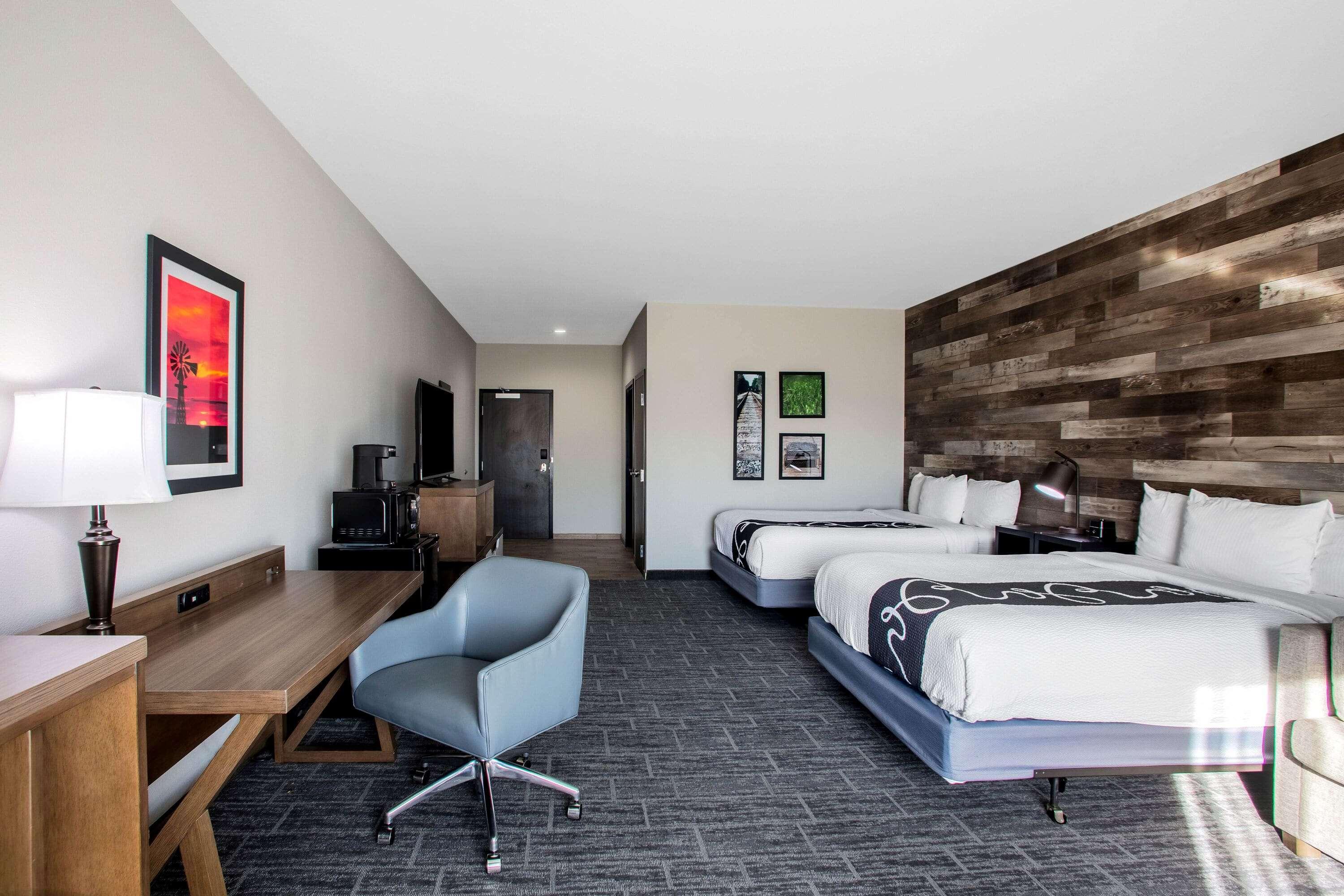 La Quinta By Wyndham Pittsburg Hotel Екстериор снимка
