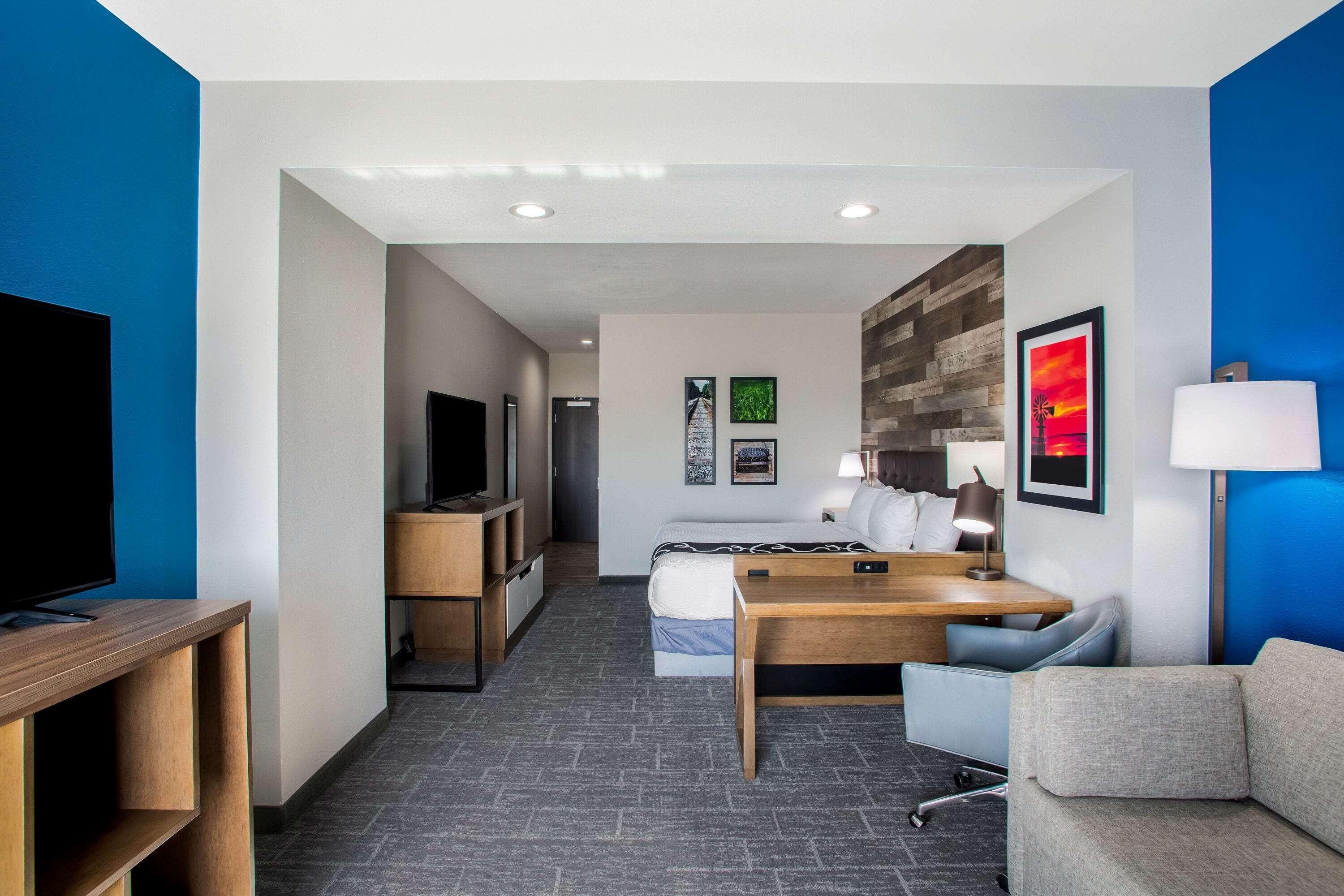 La Quinta By Wyndham Pittsburg Hotel Екстериор снимка