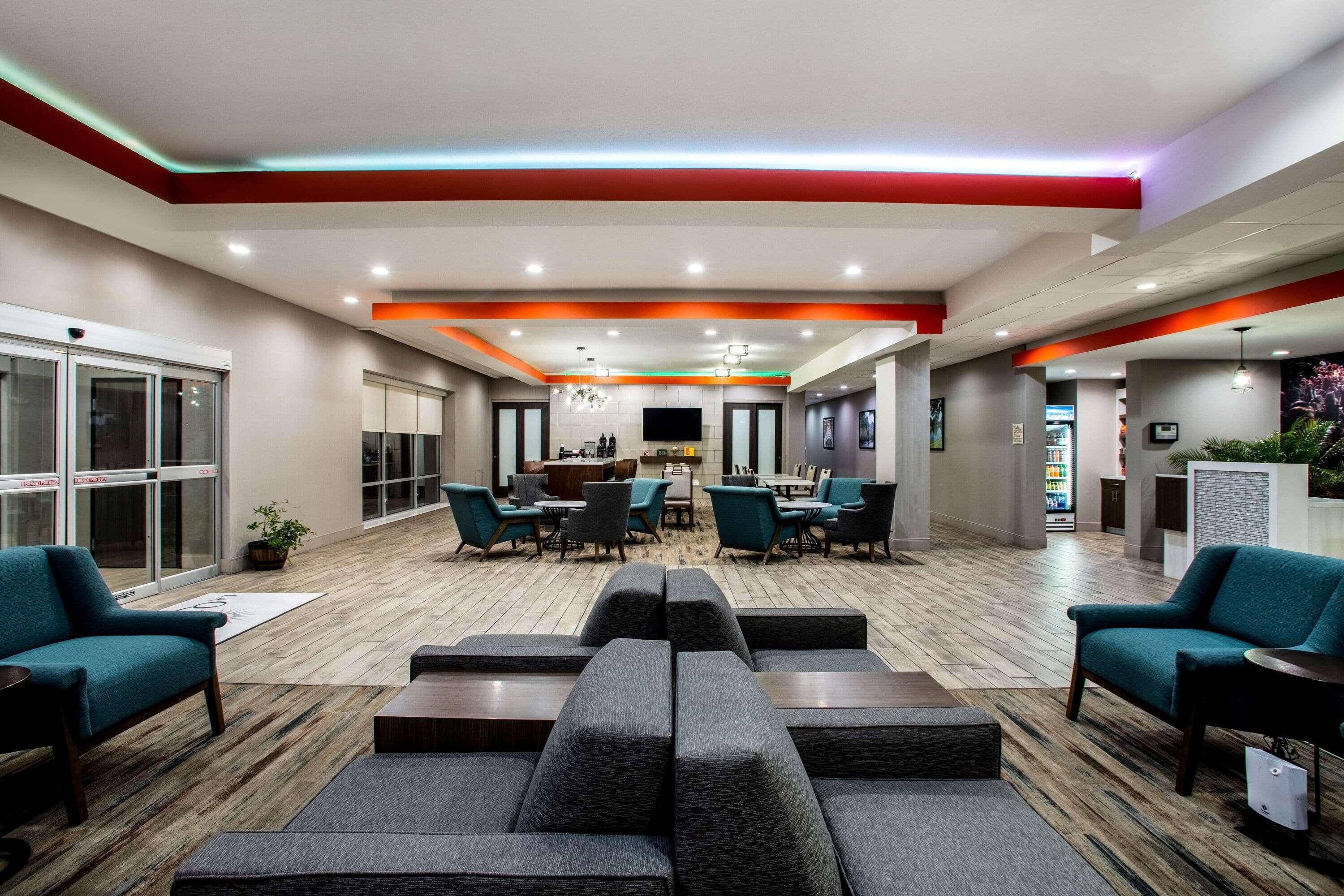 La Quinta By Wyndham Pittsburg Hotel Екстериор снимка