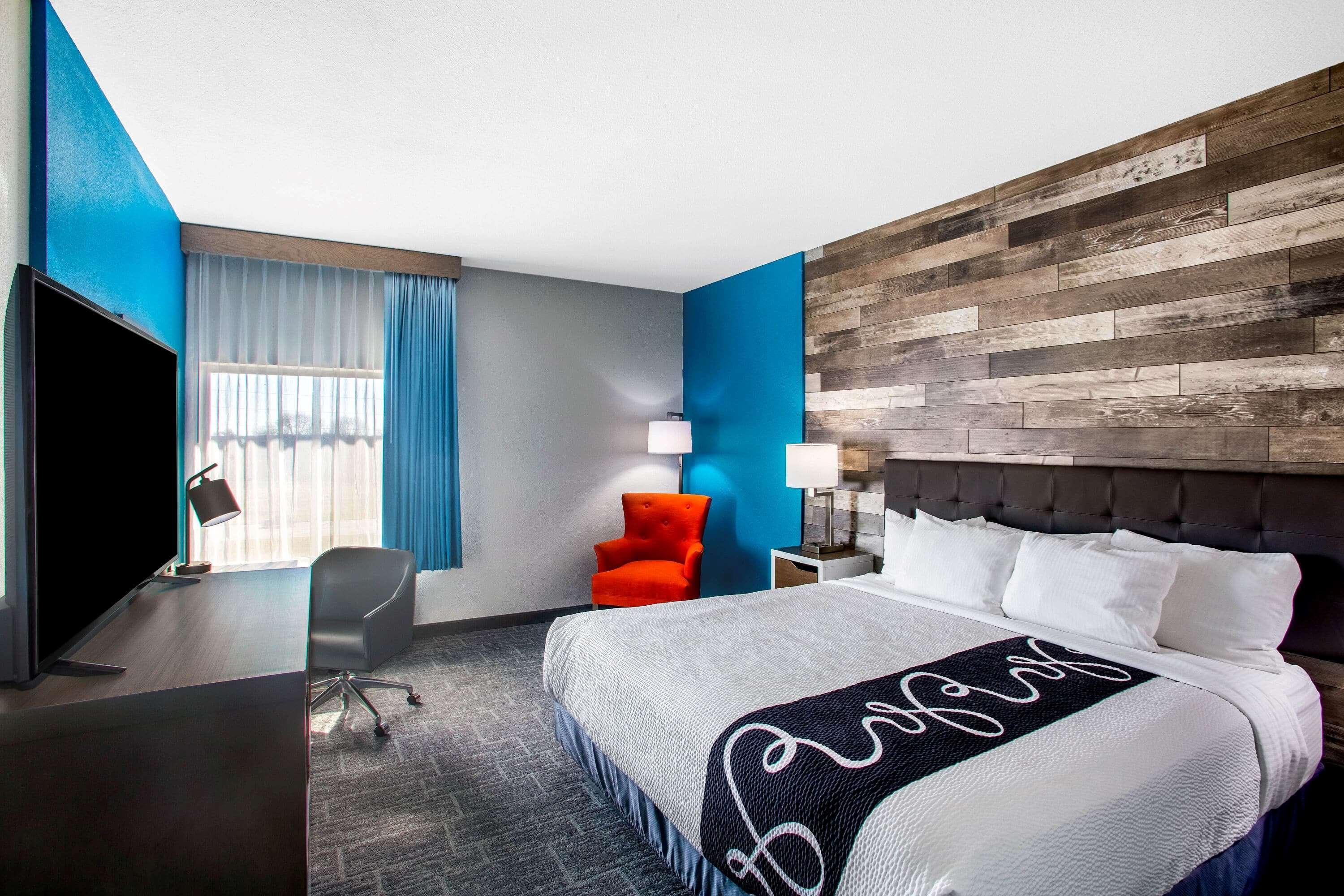La Quinta By Wyndham Pittsburg Hotel Екстериор снимка
