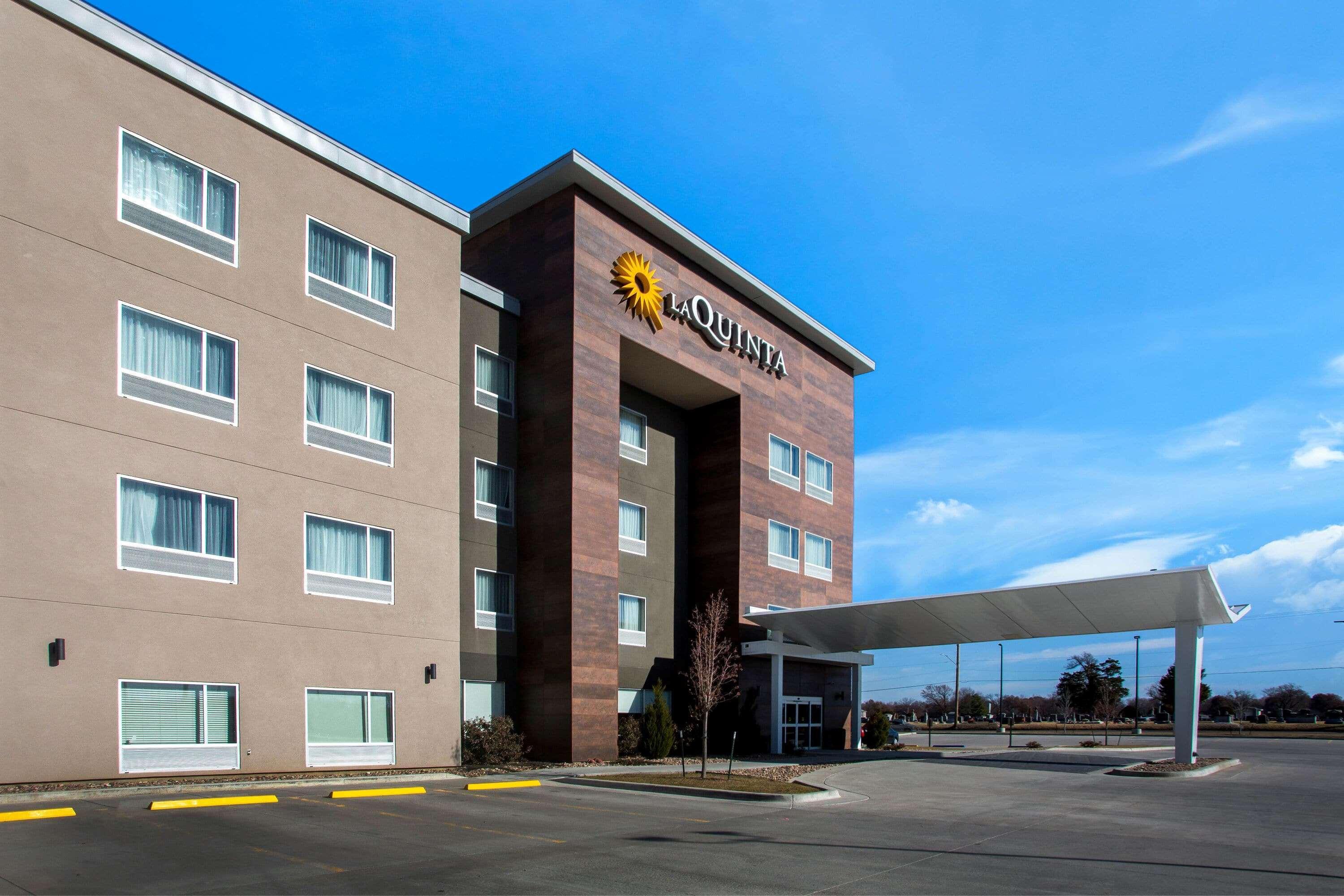 La Quinta By Wyndham Pittsburg Hotel Екстериор снимка